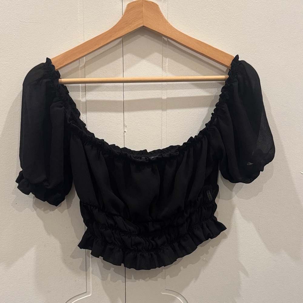Forever 21 Black Ruffled Crop Top